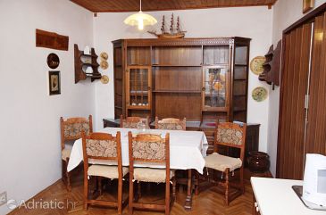 Dining room Drašnice, Dining room u smještaju tipa apartment, WIFI.