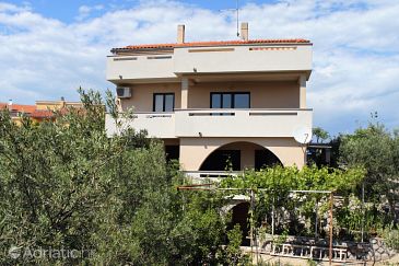 Property - Apartments and Rooms 5360 Property Krk (Krk) - Accommodation 5360 - Apartments and Rooms with pebble beach.