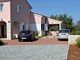 Parking lot - Apartments 5361 Parking lot Klimno (Krk) - Accommodation 5361 - Apartments near sea with pebble beach.