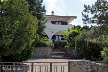 Property - Apartments 5387 Property Malinska (Krk) - Accommodation 5387 - Apartments with pebble beach.