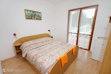 Room S-5398-c - Apartments and Rooms Njivice (Krk) - 5398