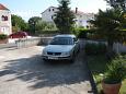 Parking lot - Apartments 5402 Parking lot Vantačići (Krk) - Accommodation 5402 - Apartments with pebble beach.
