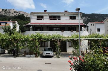 Property - Apartments 5409 Property Baška (Krk) - Accommodation 5409 - Apartments with pebble beach.