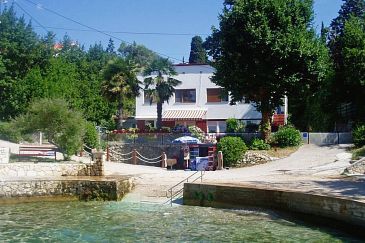 Property - Apartments 5441 Property Malinska (Krk) - Accommodation 5441 - Apartments near sea.