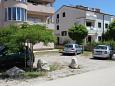 Parking lot - Apartments 5444 Parking lot Baška (Krk) - Accommodation 5444 - Apartments with pebble beach.