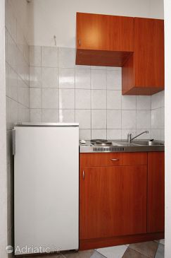 Kitchen Selce, Kitchen u smještaju tipa studio-apartment, WIFI.