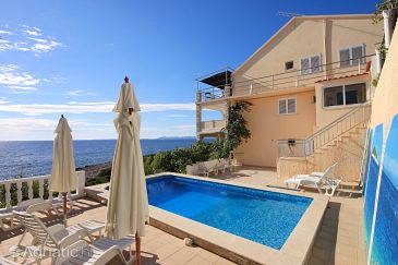 Property - Apartments 548 Property Zavalatica (Korčula) - Accommodation 548 - Apartments near sea.