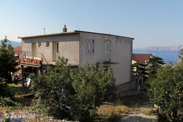 Property - Apartments 5537 Property Novi Vinodolski (Novi Vinodolski) - Accommodation 5537 - Apartments with pebble beach.