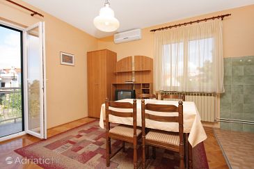 Apartment A-5689-b - Apartments Vodice (Vodice) - 5689