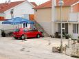 Parking lot - Apartments 5735 Parking lot Hvar (Hvar) - Accommodation 5735 - Apartments with pebble beach.