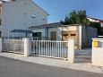 Parking lot - Apartments 5740 Parking lot Turanj (Biograd) - Accommodation 5740 - Apartments near sea with pebble beach.