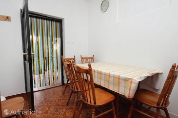 Dining room Vrsi - Mulo, Dining room u smještaju tipa apartment, WIFI.