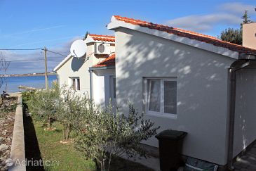 Property - Vacation Rentals 5910 Property Zaton (Zadar) - Accommodation 5910 - Vacation Rentals near sea with pebble beach.