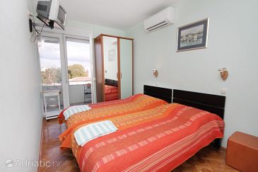 Bedroom Zadar, Bedroom u smještaju tipa room, dostupna klima, dopusteni kucni ljubimci i WIFI.