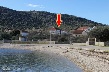Property - Apartments 5946 Property Vinišće (Trogir) - Accommodation 5946 - Apartments near sea.