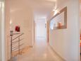 Hallway 2 Hallway 2 - House K-6071 - Vacation Rentals Medići (Omiš) - 6071