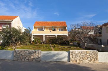 Property - Apartments 6098 Property Brodarica (Šibenik) - Accommodation 6098 - Apartments near sea with pebble beach.