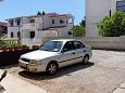 Parking lot Vodice, Vodice, Parking lot 6233 - Apartments with pebble beach.