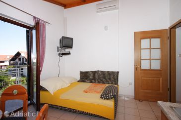Apartment A-6260-b - Apartments and Rooms Vodice (Vodice) - 6260