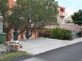 Parking lot - Apartments 6264 Parking lot Tkon (Pašman) - Accommodation 6264 - Apartments near sea with sandy beach.