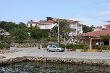 Property - Apartments 6285 Property Jakišnica (Pag) - Accommodation 6285 - Apartments near sea with pebble beach.