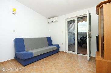 Apartment A-6376-f - Apartments Kustići (Pag) - 6376
