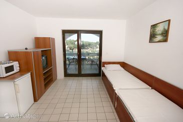 Apartment A-6407-b - Apartments Potočnica (Pag) - 6407