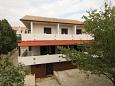 Property - Rooms 6495 Property Mandre (Pag) - Accommodation 6495 - Rooms with pebble beach.