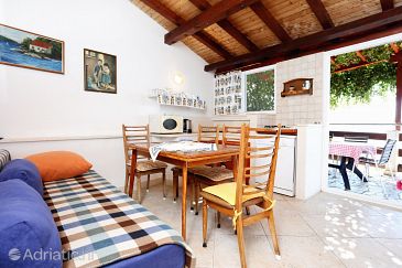 Dining room Marušići, Dining room u smještaju tipa apartment, WIFI.