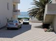 Parking lot - Apartments 6532 Parking lot Povljana (Pag) - Accommodation 6532 - Apartments near sea with sandy beach.