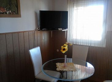 Dining room Pag, Dining room u smještaju tipa apartment, dostupna klima, dopusteni kucni ljubimci i WIFI.