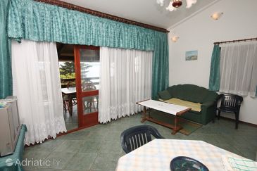 Living room Maslenica, Living room u smještaju tipa apartment, dostupna klima.