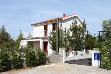 Property - Apartments 6613 Property Starigrad (Paklenica) - Accommodation 6613 - Apartments in Croatia.