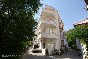 Property - Apartments 6642 Property Makarska (Makarska) - Accommodation 6642 - Apartments with pebble beach.