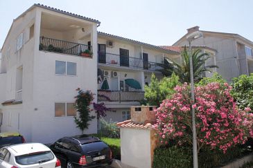 Property - Apartments 6707 Property Baška Voda (Makarska) - Accommodation 6707 - Apartments near sea with pebble beach.
