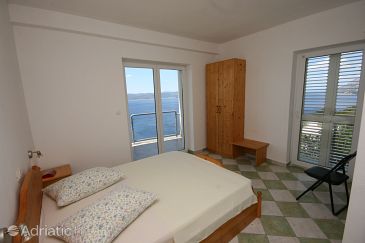 Bedroom Brela, Bedroom u smještaju tipa room, dostupna klima i WIFI.