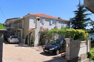 Property - Apartments and Rooms 6855 Property Baška Voda (Makarska) - Accommodation 6855 - Apartments and Rooms near sea with pebble beach.