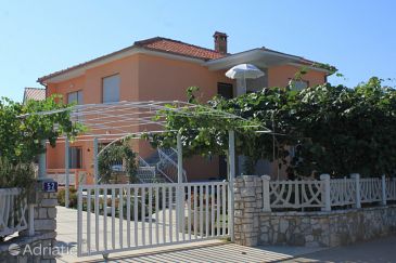 Property - Apartments 6941 Property Valbandon (Fažana) - Accommodation 6941 - Apartments with pebble beach.