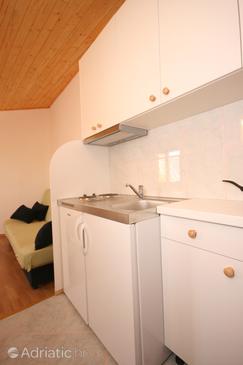 Kitchen Split, Kitchen u smještaju tipa studio-apartment, dopusteni kucni ljubimci i WIFI.