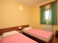 Bedroom 2 Bedroom 2 - Apartment A-7026-a - Apartments Tar (Poreč) - 7026