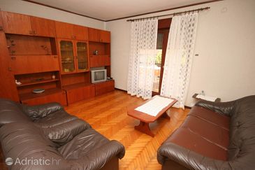 Living room Umag, Living room u smještaju tipa apartment, dopusteni kucni ljubimci i WIFI.