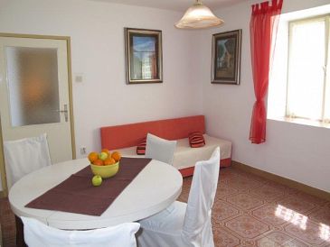 Jídelna Pomer, Jídelna u smještaju tipa apartment, dopusteni kucni ljubimci i WIFI.