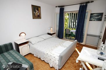 Room S-7170-c - Apartments and Rooms Rovinj (Rovinj) - 7170