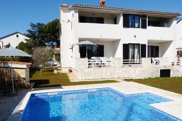 Property - Apartments 7346 Property Valbandon (Fažana) - Accommodation 7346 - Apartments with pebble beach.