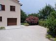 Parking lot - Apartments 7390 Parking lot Presika (Labin) - Accommodation 7390 - Apartments with pebble beach.