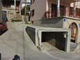 Parking lot - Apartments 7521 Parking lot Pisak (Omiš) - Accommodation 7521 - Apartments near sea with pebble beach.