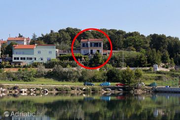 Property - Apartments 7681 Property Pula (Pula) - Accommodation 7681 - Apartments with pebble beach.
