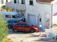 Parking lot - Apartments 769 Parking lot Puntinak (Brač) - Accommodation 769 - Apartments near sea.