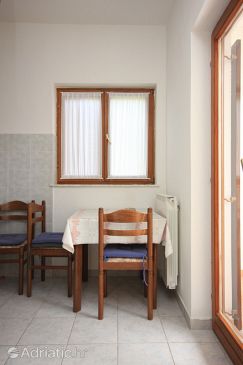 Dining room Mošćenička Draga, Dining room u smještaju tipa apartment, WIFI.