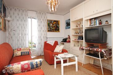 Living room Ičići, Living room u smještaju tipa apartment, dopusteni kucni ljubimci.